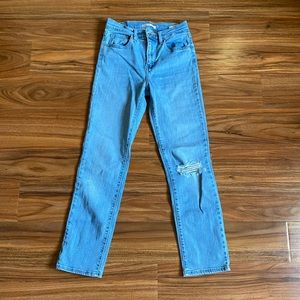 Levi’s 724 Cropped High Rise Straight Jeans